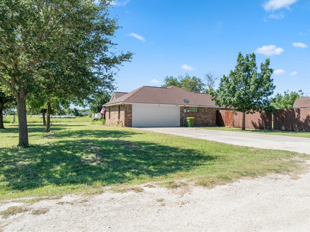 6209 State Highway 171 Property Photo 29
