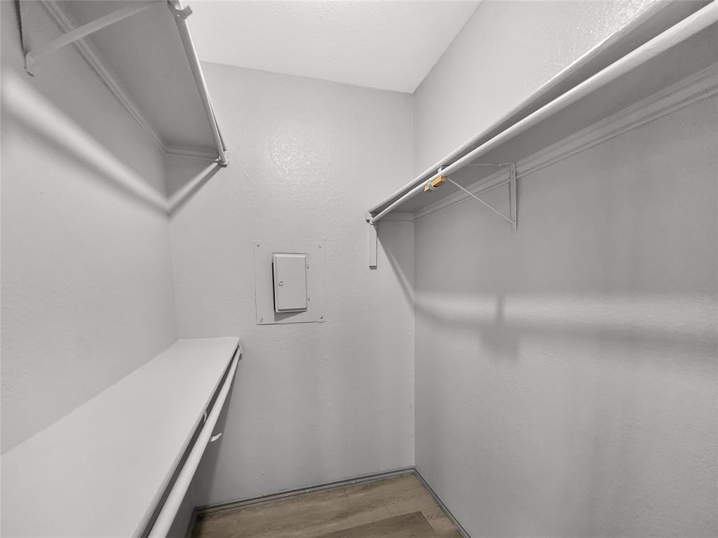 5750 Phoenix Drive 22 Property Photo 30