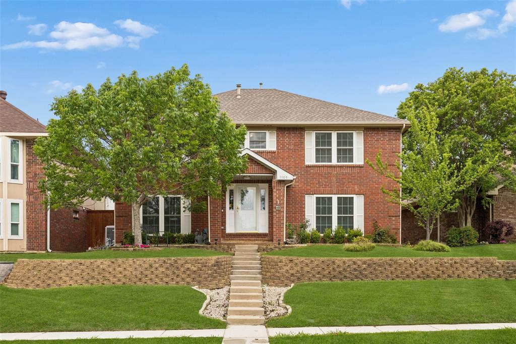 1109 Holly Drive Property Photo 1