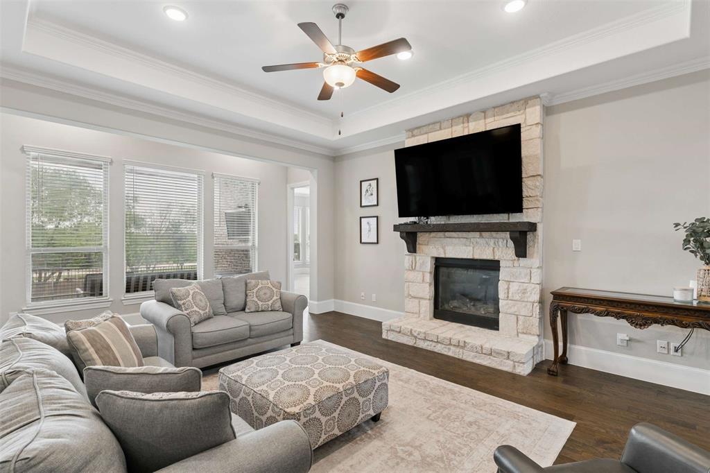 1429 Eminence Lane Property Photo 4