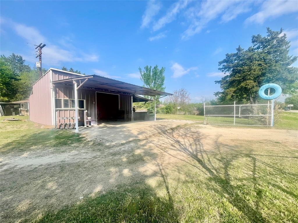 7064 State Highway 64 Property Photo 1
