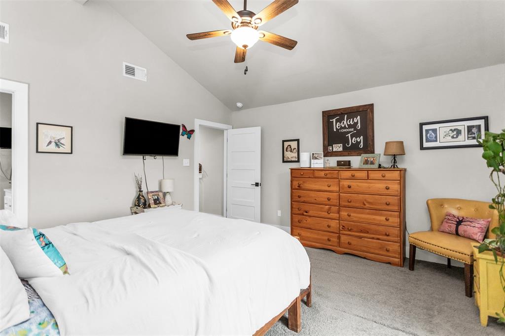 3963 Summit Ridge Drive Property Photo 10