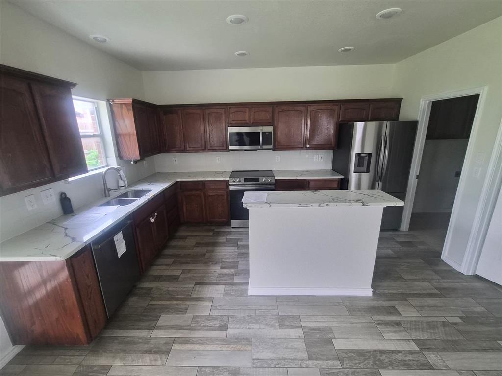 9209 Nathan Drive Property Photo 4