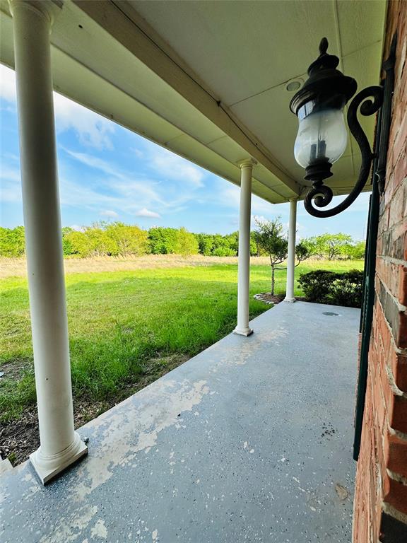 16547 State Highway 205 Property Photo 7