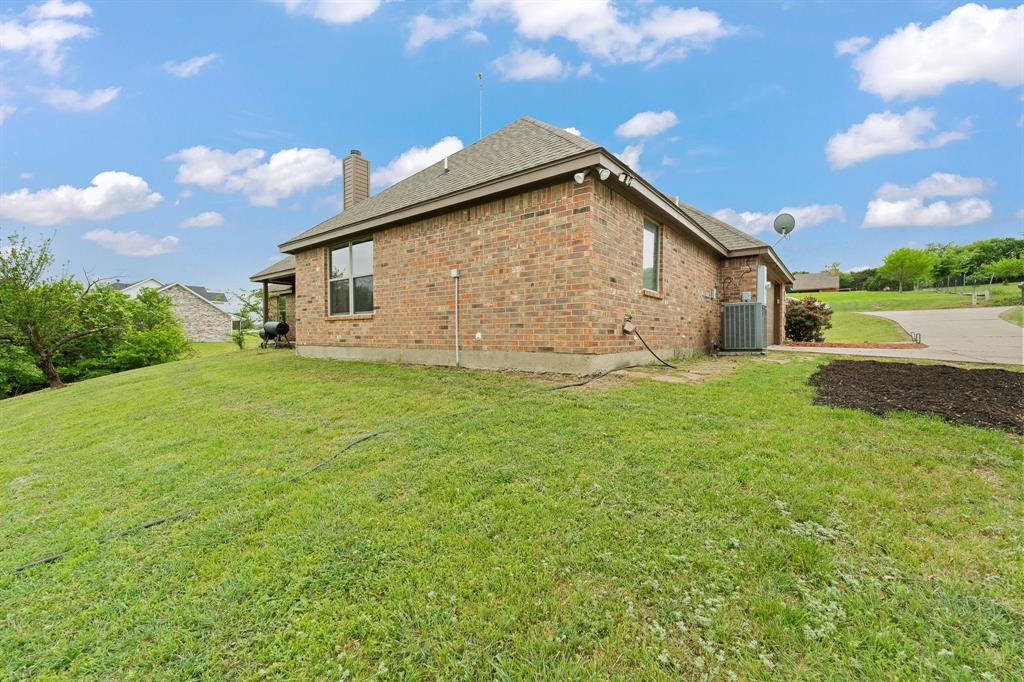 439 Stone Mountain Property Photo 5