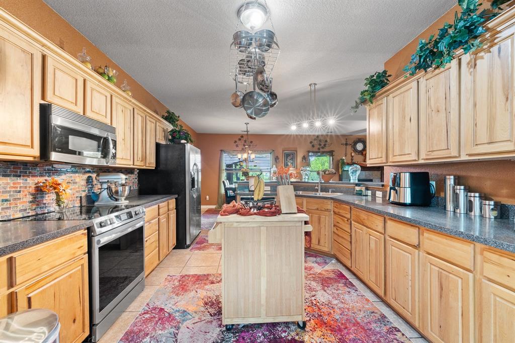 439 Stone Mountain Property Photo 28