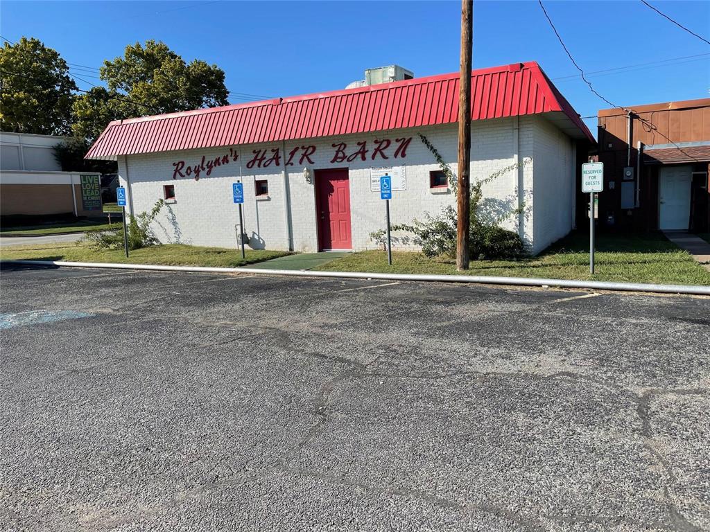 415 W Hubbard Street Property Photo 2