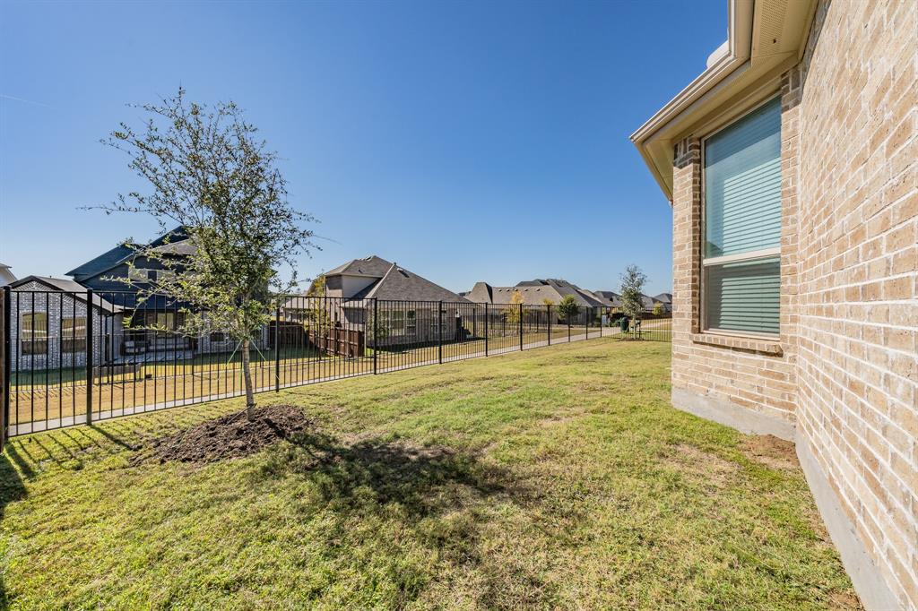 11329 Bull Head Lane Property Photo 7