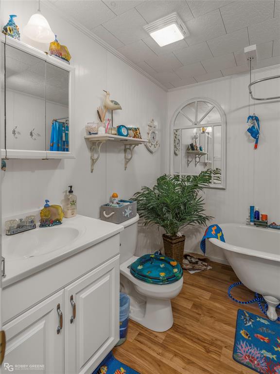 1589 Airport Loop Property Photo 28