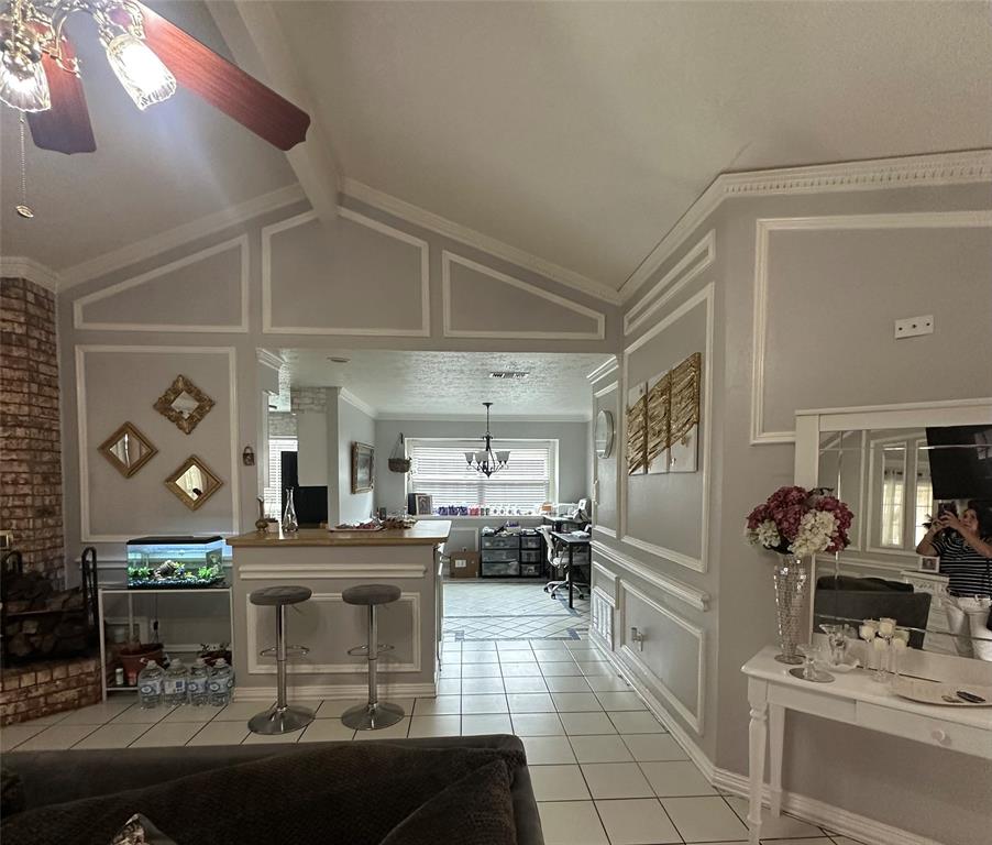 2317 Springridge Drive Property Photo 4
