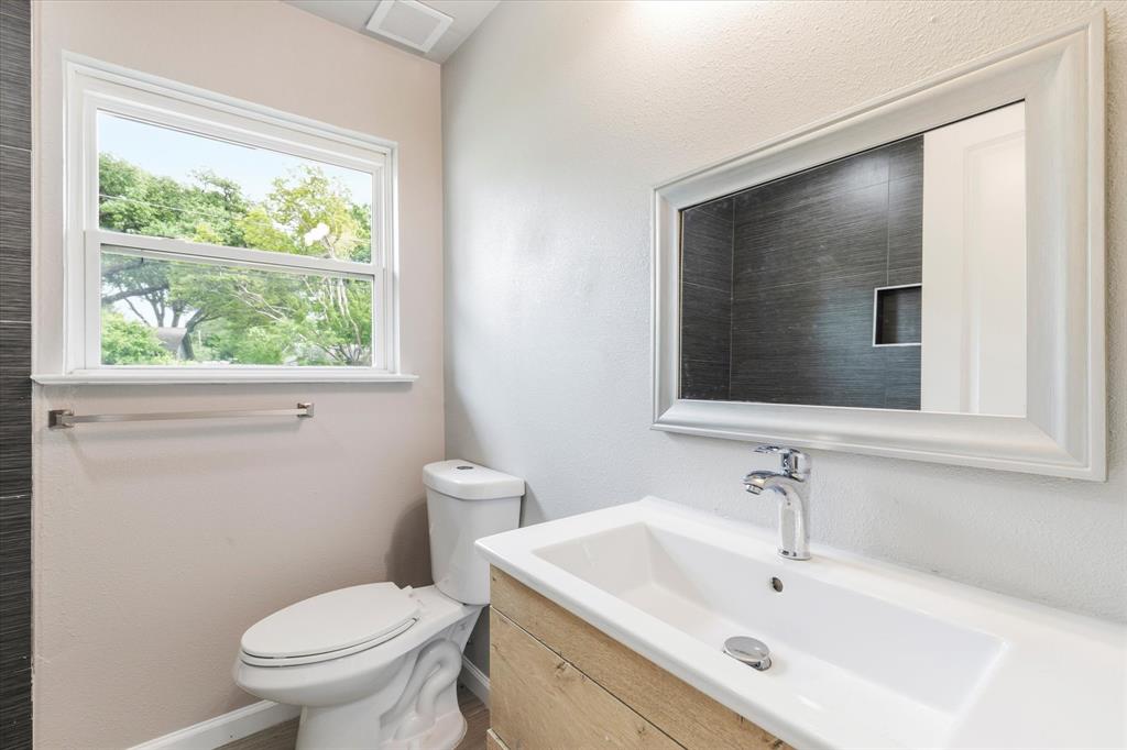 13634 Pyramid Drive Property Photo 26