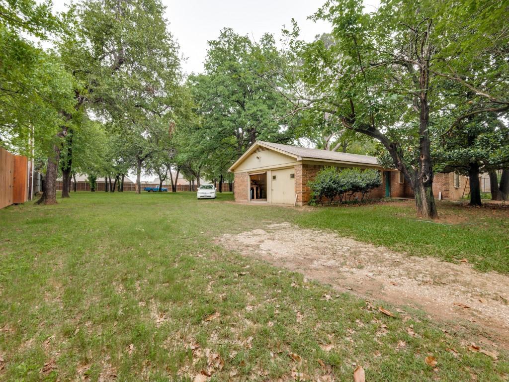 6805 Herbert Road Property Photo 8