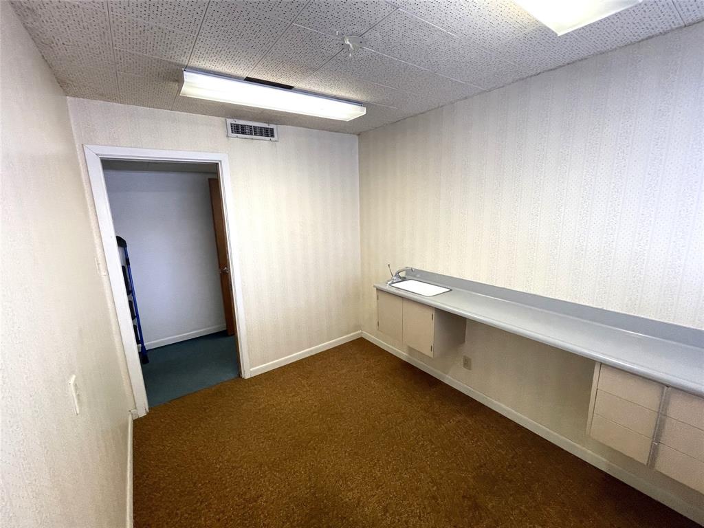 3146 N Market Street Property Photo 22