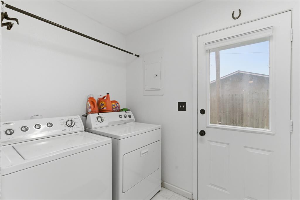 1032 Greg Street 1-5 Property Photo 33