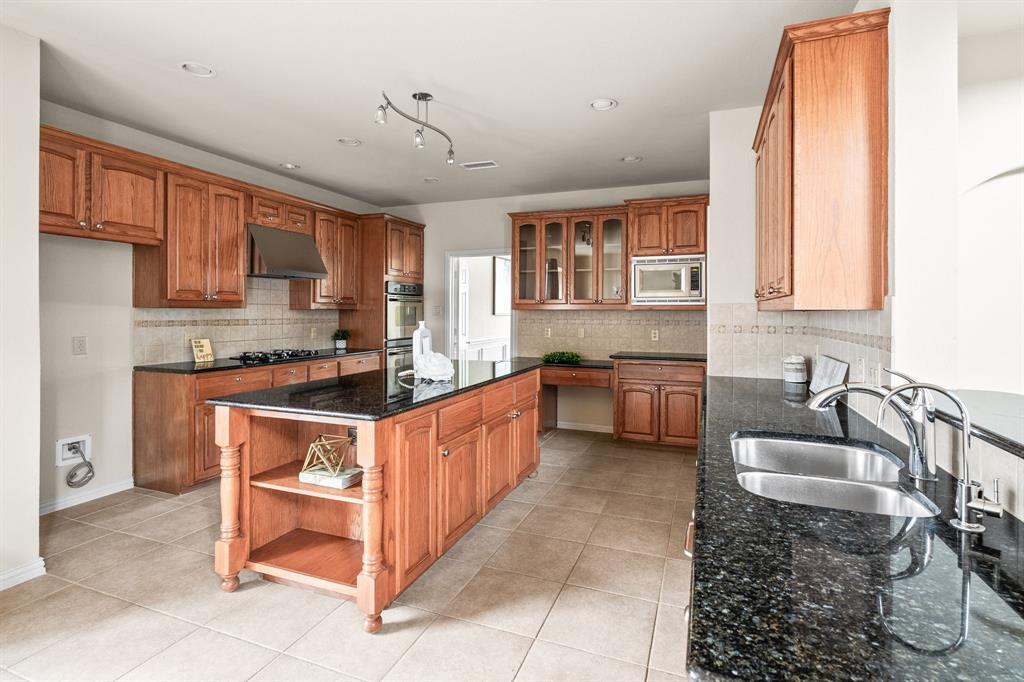 14838 Daneway Drive Property Photo 12