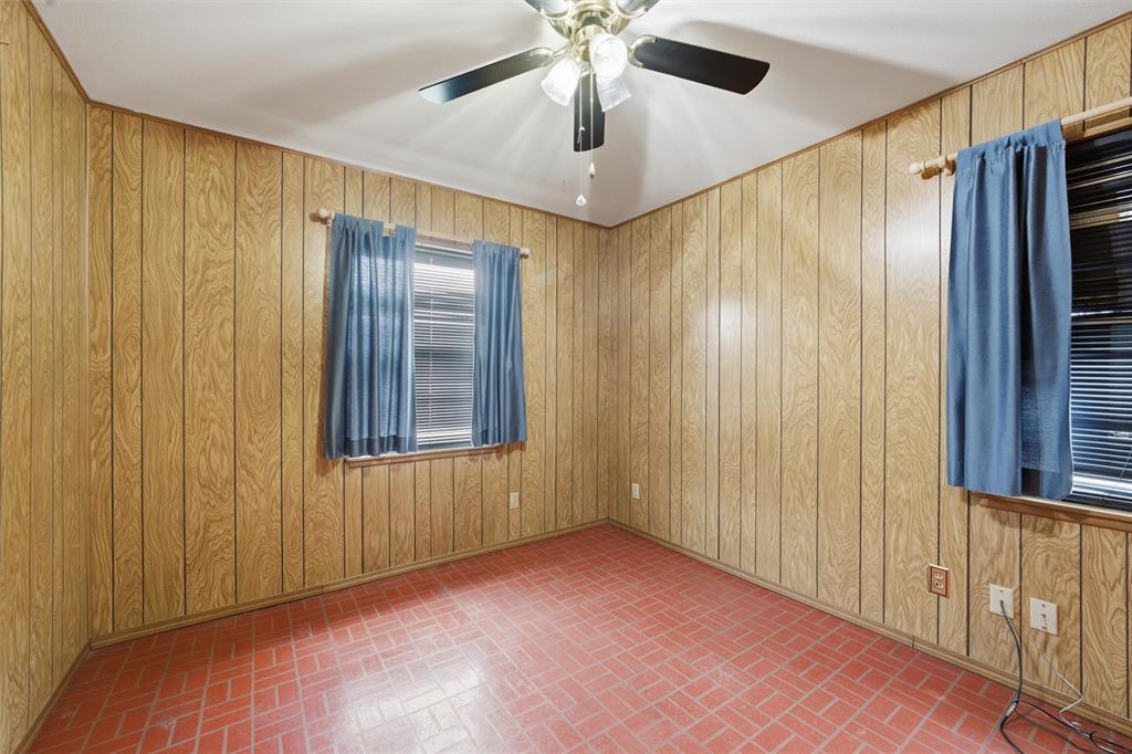 4137 Hiland Drive Property Photo 11