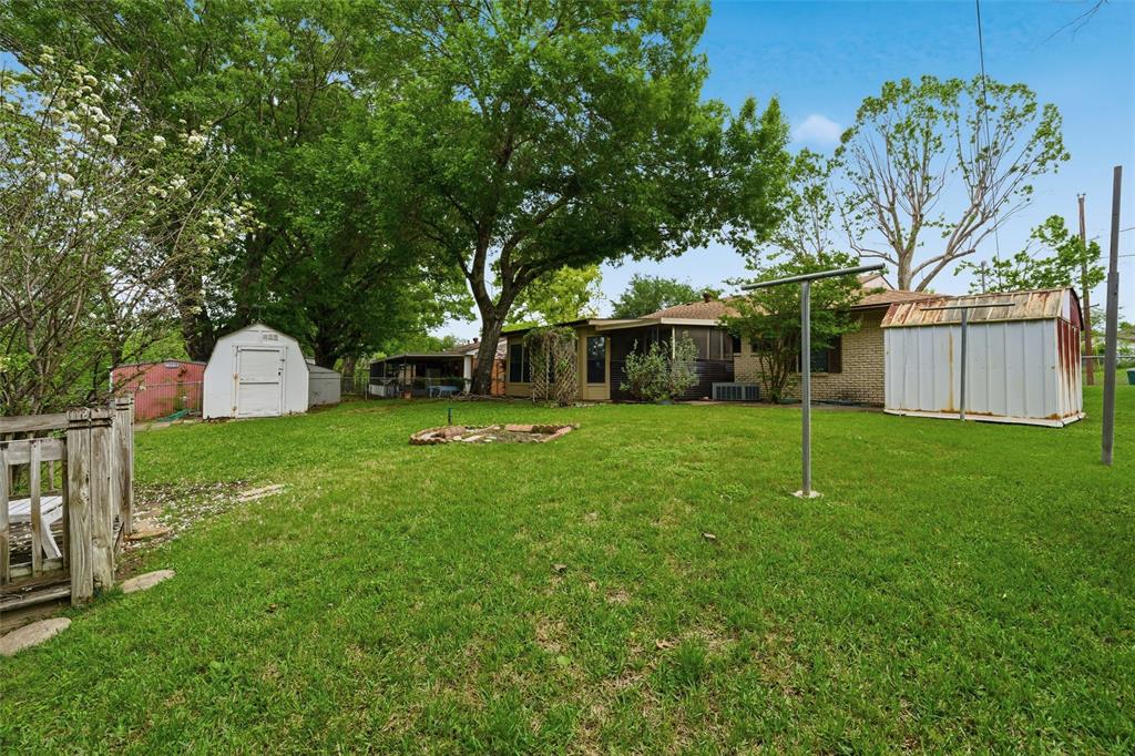 4137 Hiland Drive Property Photo 13
