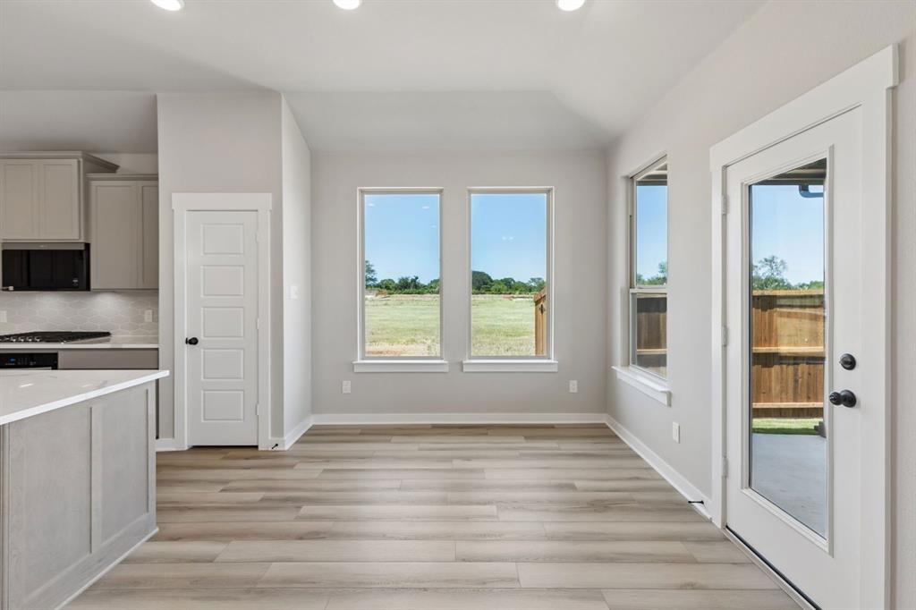 8808 Haste Lane Property Photo 11