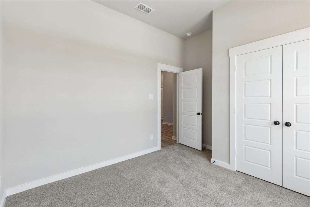 8808 Haste Lane Property Photo 18