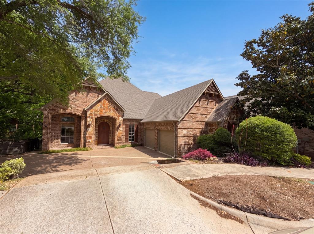 1309 Winding Brook Drive Property Photo 26
