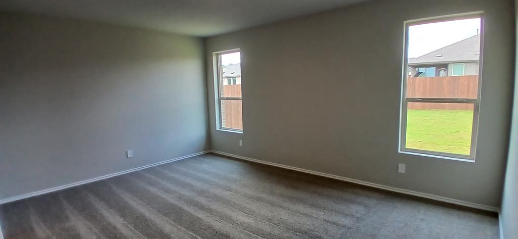 300 Perk Street Property Photo 4