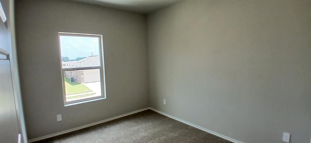 300 Perk Street Property Photo 10