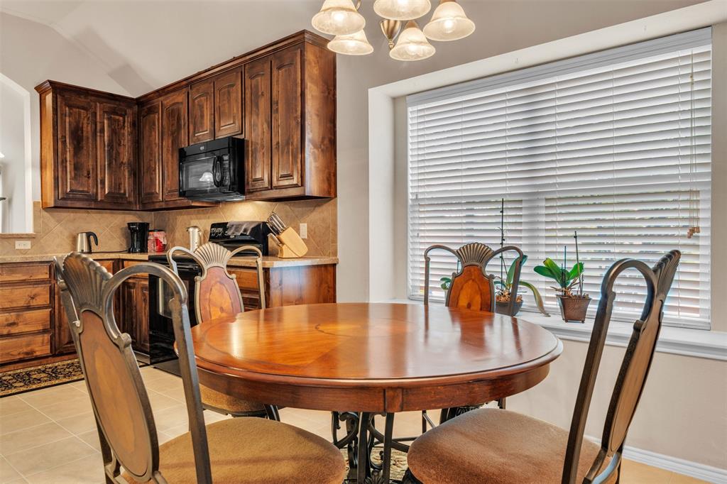 8713 Pitchfork Ranch Road Property Photo 3