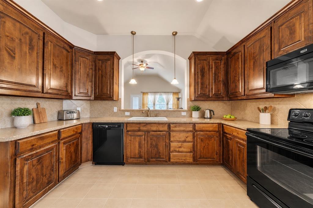 8713 Pitchfork Ranch Road Property Photo 6