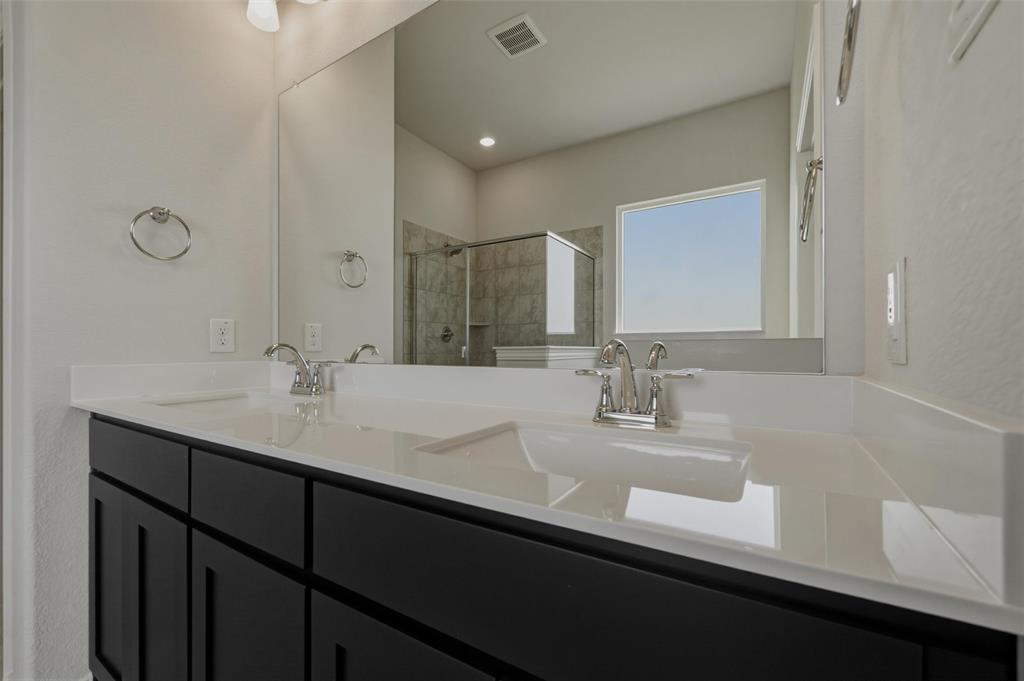 78 Aurora Avenue Property Photo 31