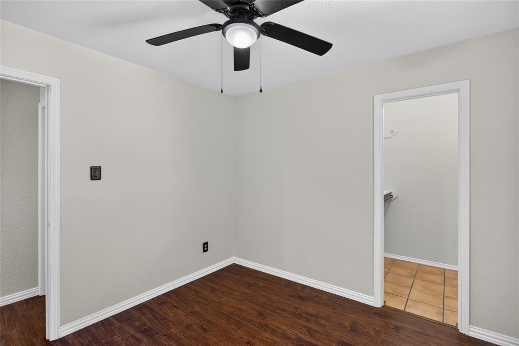 216 Rolling Hills Drive Property Photo 19