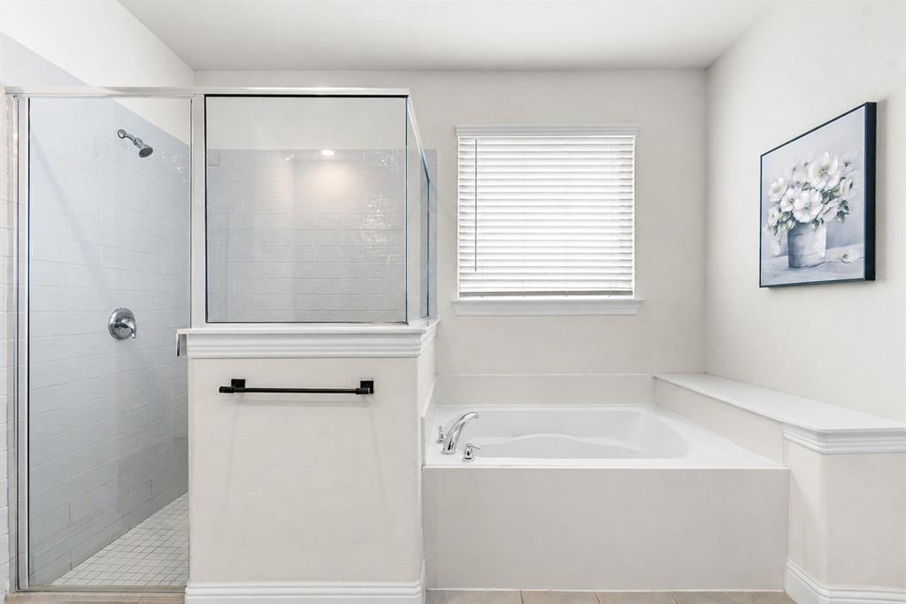 2625 Loudon Street Property Photo 14