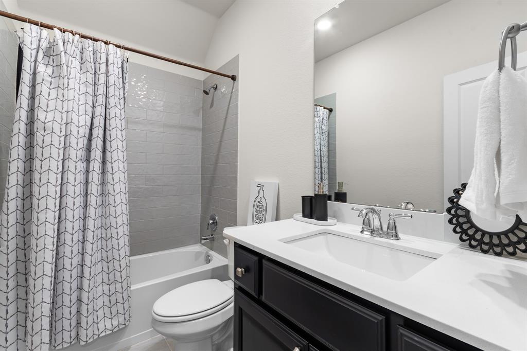 2625 Loudon Street Property Photo 26