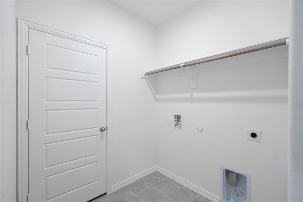 3908 Turquoise Avenue Property Photo 19