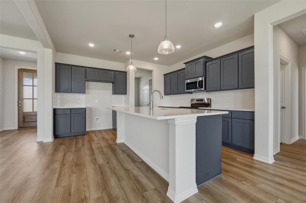 146 Aurora Avenue Property Photo 12
