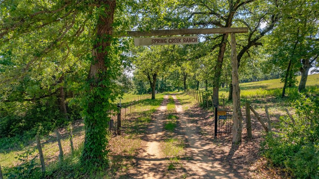 12250 County Road 3513 Property Photo 10