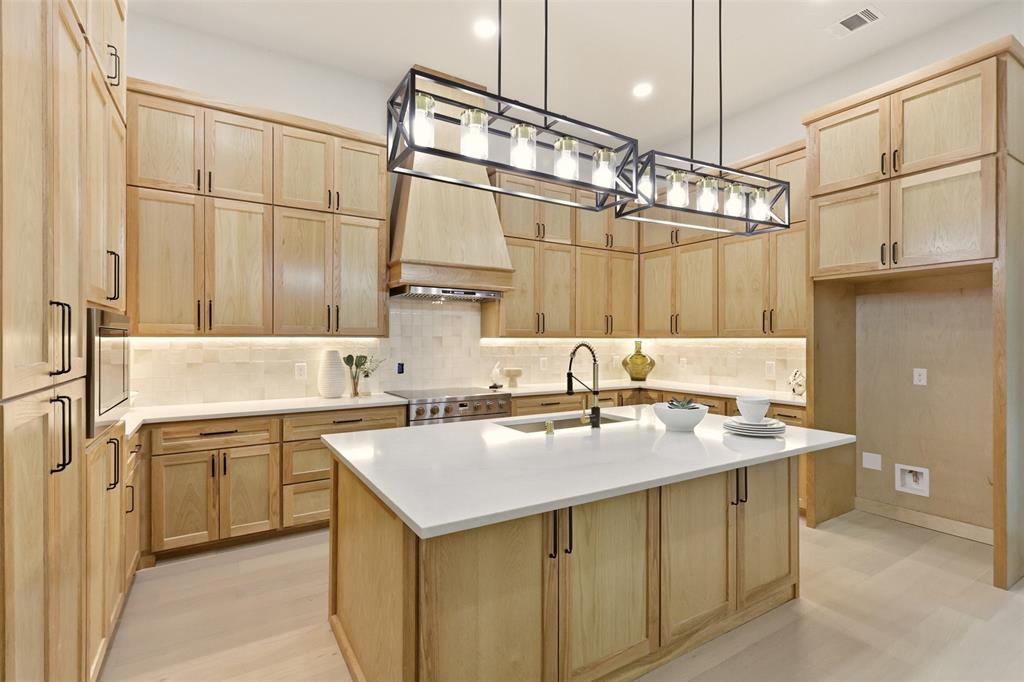 7016 Westover Drive Property Photo 15
