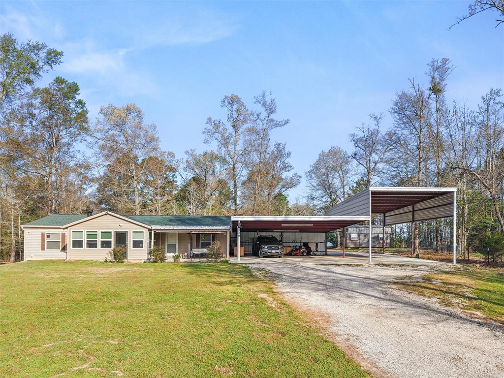 136 W Basil Drive Property Photo 1