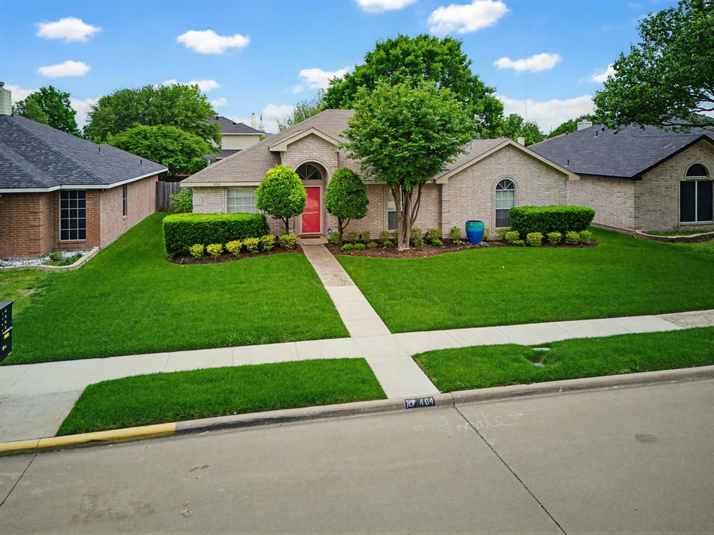 464 Maplegrove Road Property Photo 1