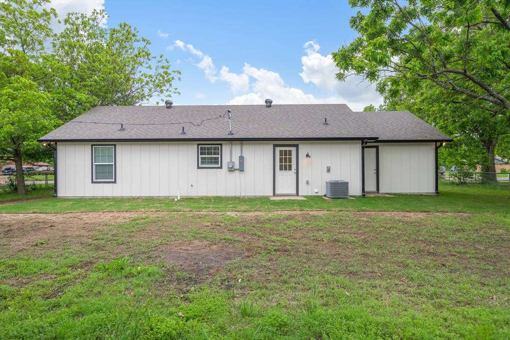 1015 W Park Drive Property Photo 21