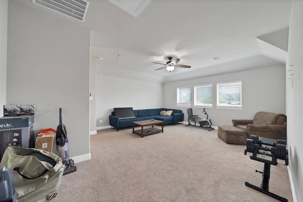 1905 Silver Falls Drive Property Photo 24