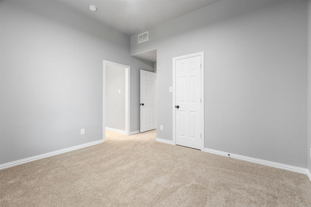 13696 Thornton Drive Property Photo 28