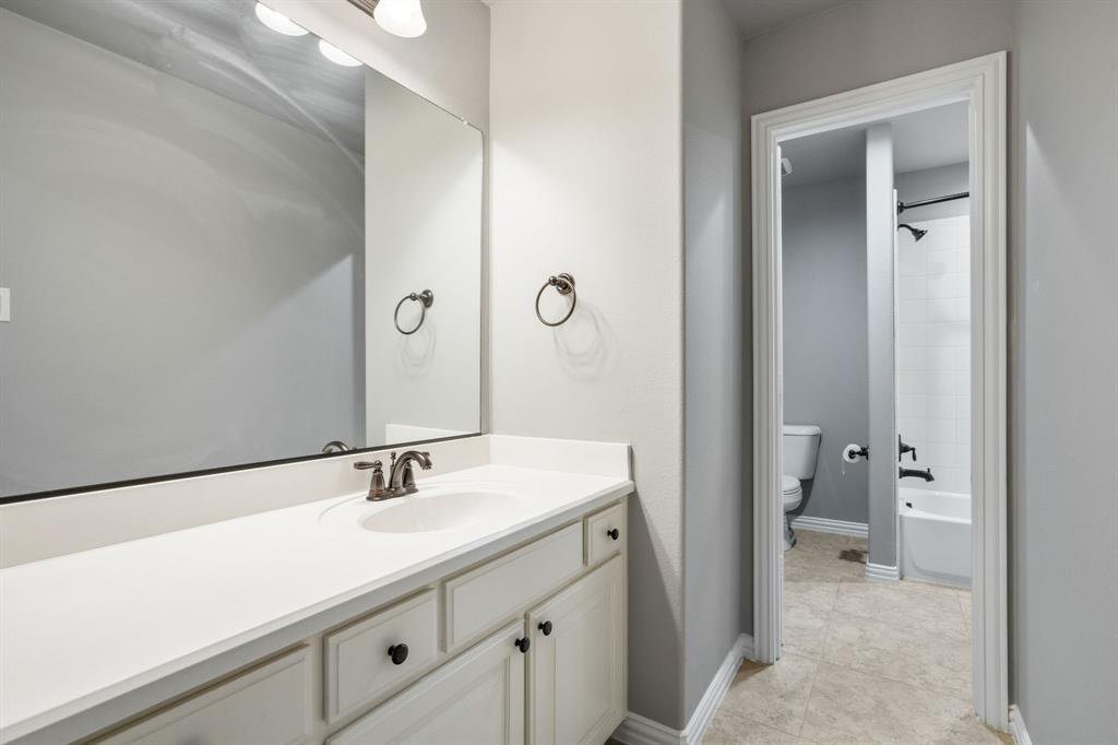13696 Thornton Drive Property Photo 29