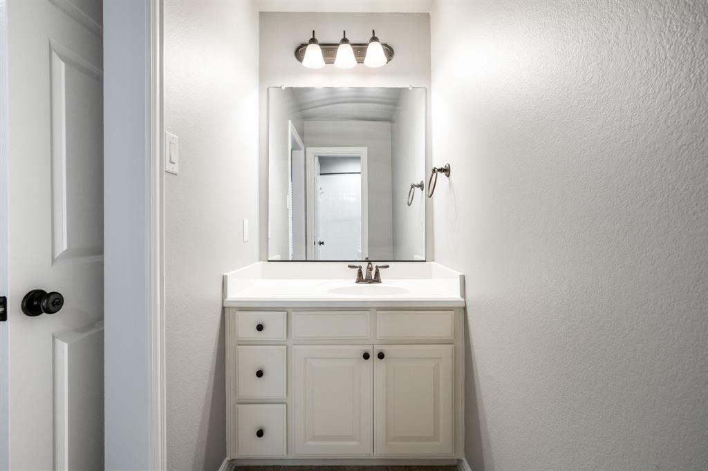 13696 Thornton Drive Property Photo 30