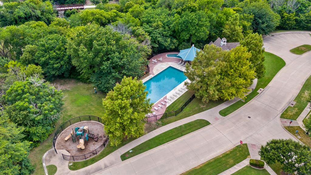13696 Thornton Drive Property Photo 34