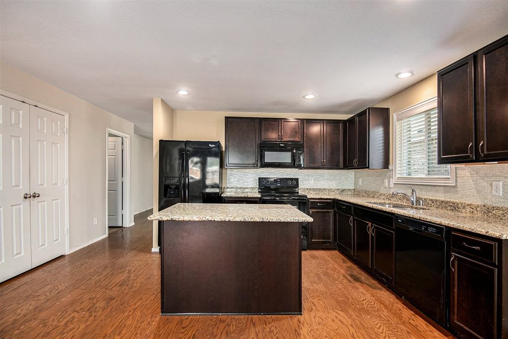 304 Chert Lane Property Photo 9