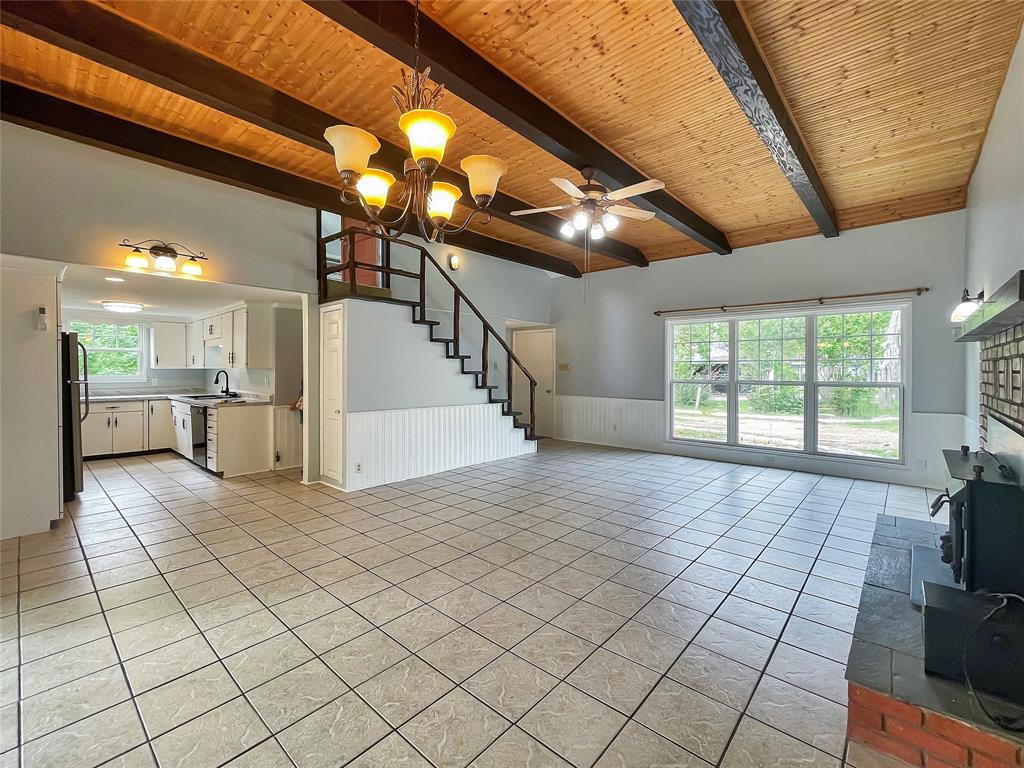 138 Seminole Trail Property Photo 5