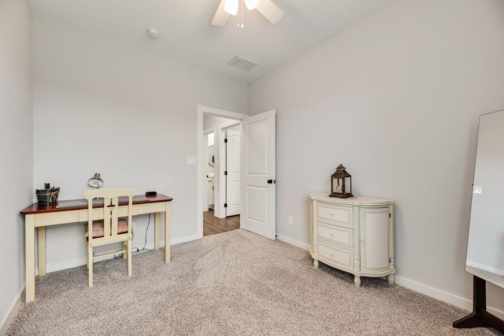 109 Vaughn Meadows Drive Property Photo 20