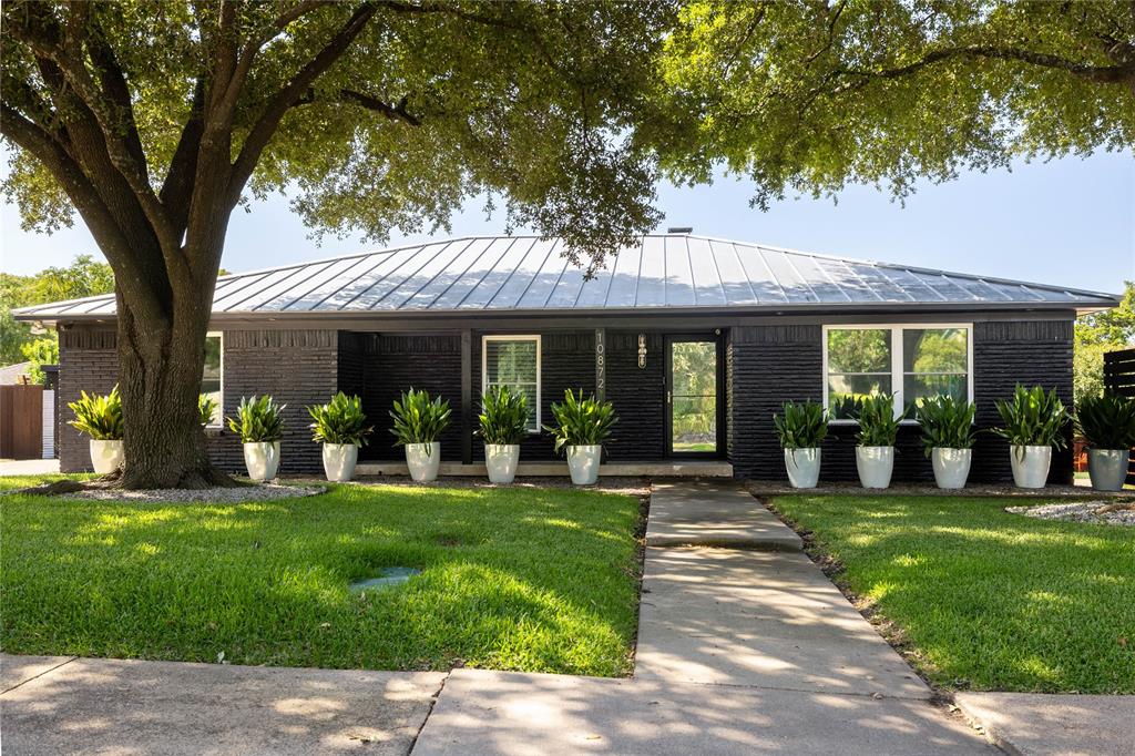 10872 Caprock Circle Property Photo 1