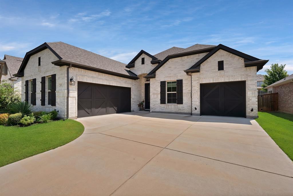 205 Northern Star Court Property Photo 2