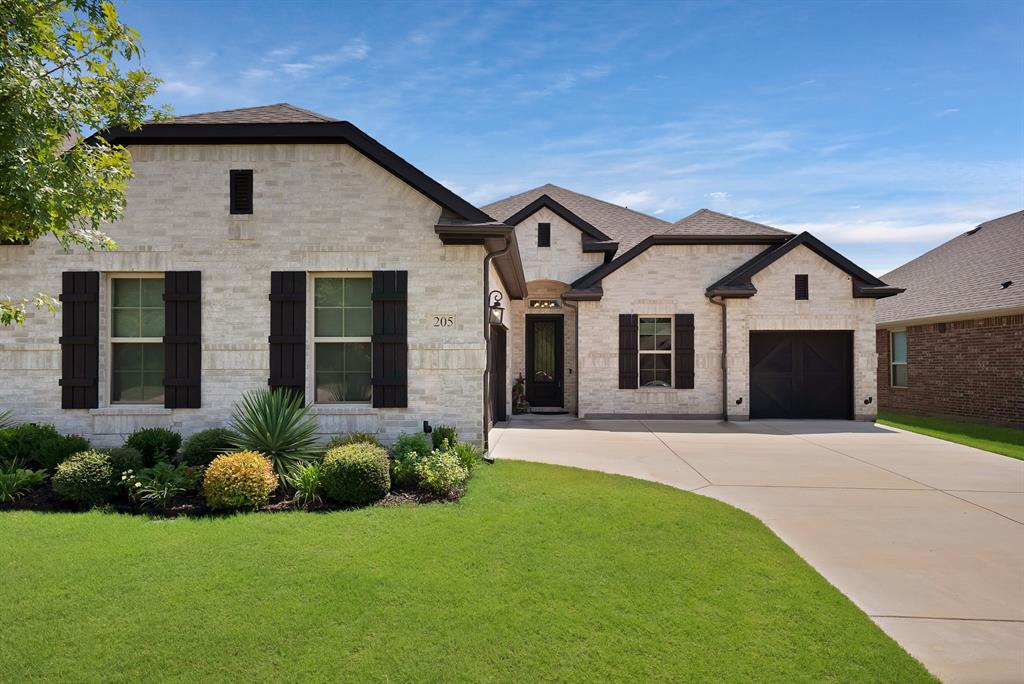 205 Northern Star Court Property Photo 3